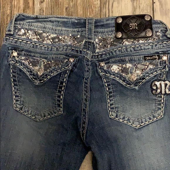 Jeans - Picture 1 of 4